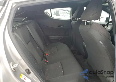 2018 Toyota C-Hr Xle z USA, uszkodzony, nr VIN NMTKHMBX8JR020738